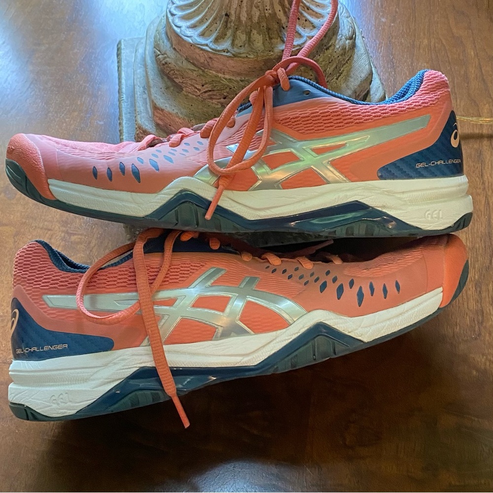 ASICS Gel Challenger womens 8.5